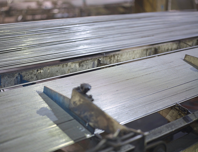 不帶磁性的不銹鋼棒有哪些？帶磁性的又有哪些