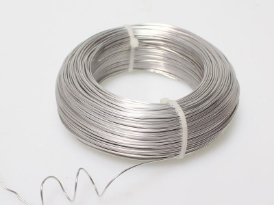 經(jīng)常有粉絲問，你們只是做實心棒材嗎？