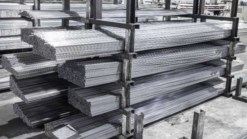 為什么要控制碳素鋼中的硫、磷含量,而在易切削鋼中又要提高